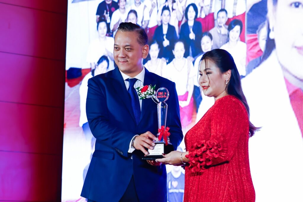 บรรยากาศงานประกาศรางวัล SMEs สร้างอาชีพ Awards ครั้งที่ 8 ประจำปี 2566